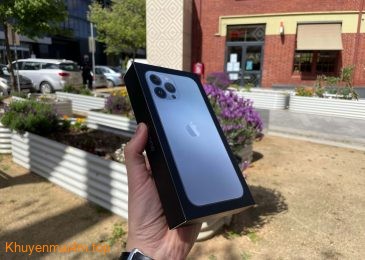iPhone 13 cháy hàng đặt cọc tại Việt Nam