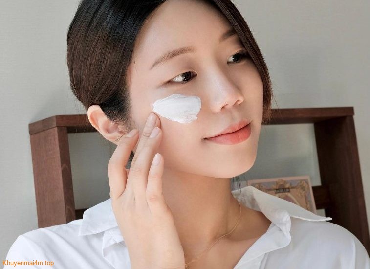 Những sản phẩm dưỡng da tối thiểu phải có trong mùa hè