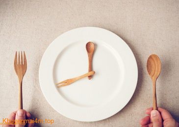 Làm sao để mặc đẹp mà vẫn giữ da trong cái nắng oi ả?
