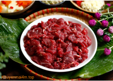 Bác sĩ chỉ cách phân biệt thịt bò thật và thịt giả tẩm hóa chất