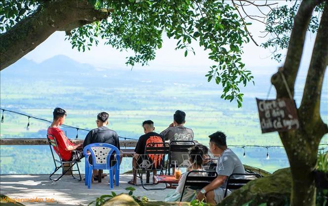 Du lịch hè: Hướng tới những kỳ nghỉ chất lượng và an toàn