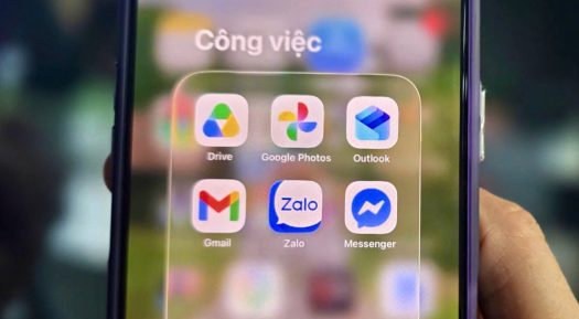 Tin nhắn công việc là loại stress bào mòn sức khỏe dân văn phòng