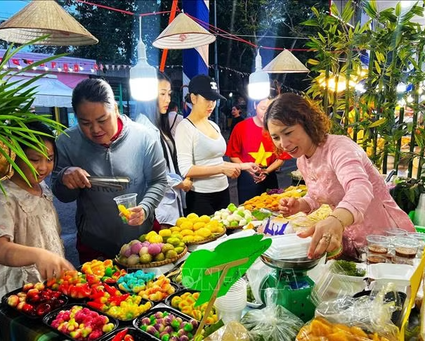 Ẩm thực Tây Đô: Từ lợi thế văn hóa thành nguồn lực phát triển du lịch